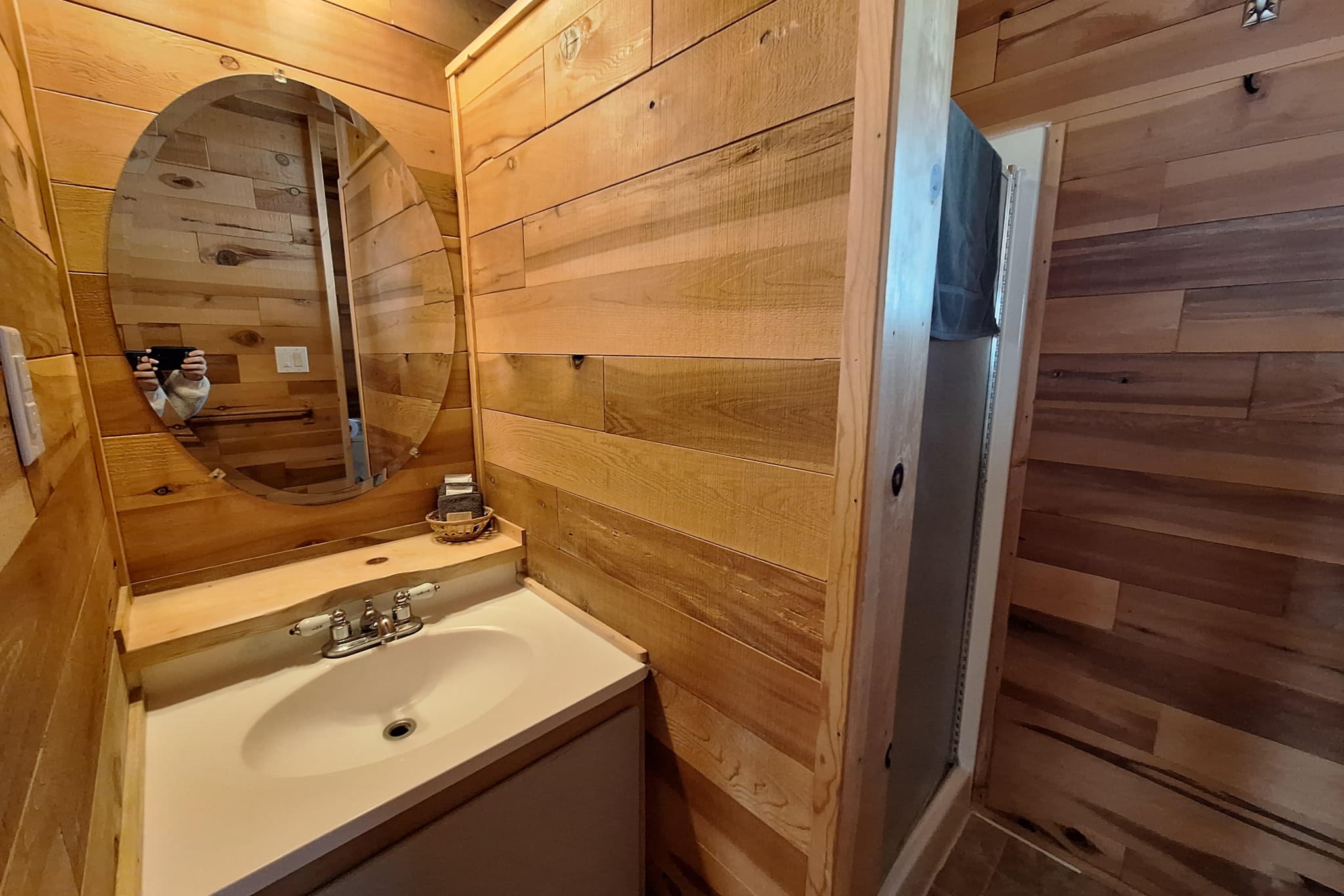 Studio Cabin — photo 3