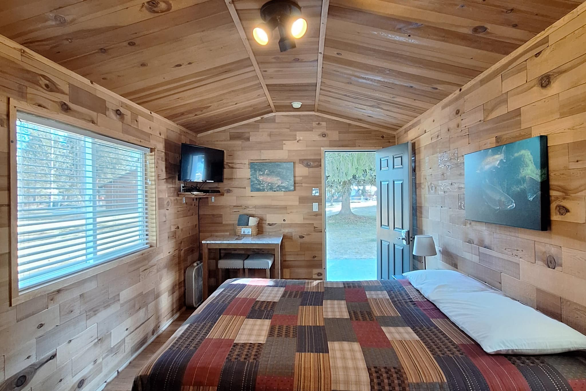 Studio Cabin — photo 7